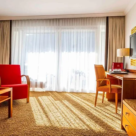 Europaeischer Hof Aktivhotel & 호텔 4*