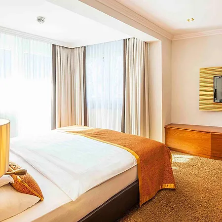 Europaeischer Hof Aktivhotel & Otel 4*