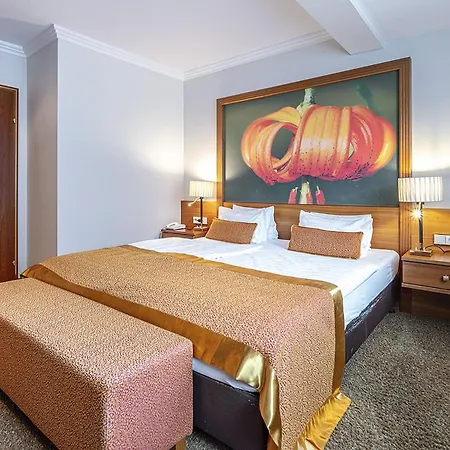 호텔 Europaeischer Hof Aktivhotel & 4*